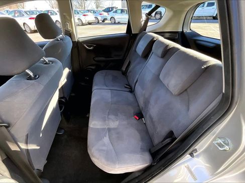 Used 2013 Honda Fit image 17