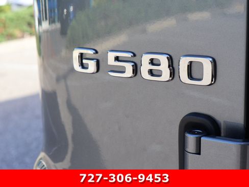 Used 2025 Mercedes-Benz G 580 w/ EQ Technology image 9