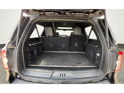 Certified 2024 Ford Expedition Max Platinum image 19