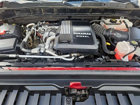 Used 2024 GMC Sierra 1500 AT4 w/ Technology Package AWD/4WD image 38
