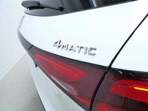 New 2026 Mercedes-Benz GLC 300 4MATIC image 6