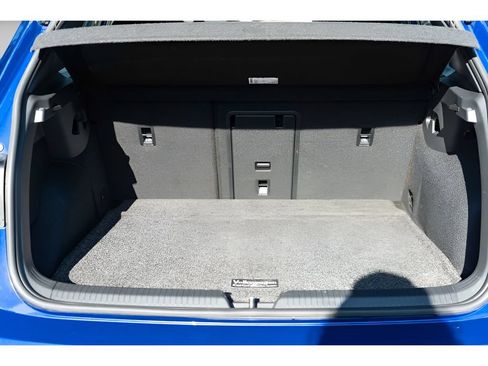 Used 2022 Volkswagen Golf R AWD/4WD image 13