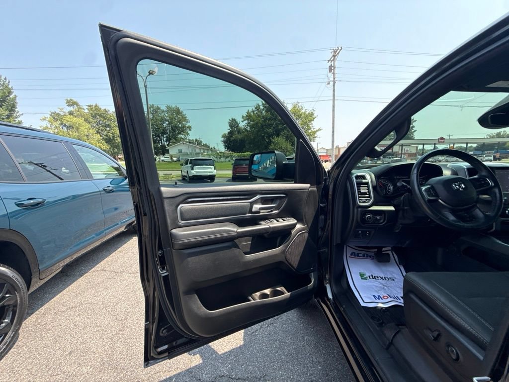 Used 2019 RAM 1500 Big Horn AWD/4WD image 12