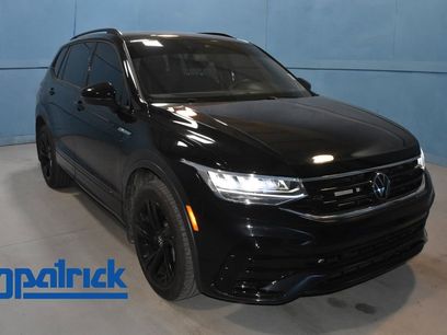 Certified 2024 Volkswagen Tiguan SE R-Line