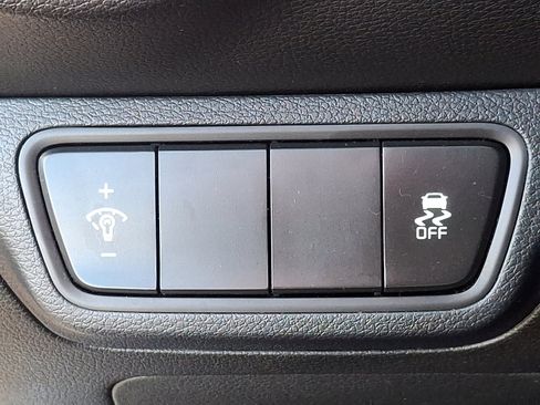 Used 2023 Kia Forte LXS image 24