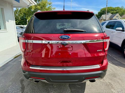 Used 2018 Ford Explorer XLT w/ Equipment Group 202A image 14