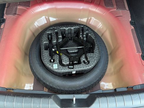Used 2025 Hyundai Sonata SEL FWD image 36