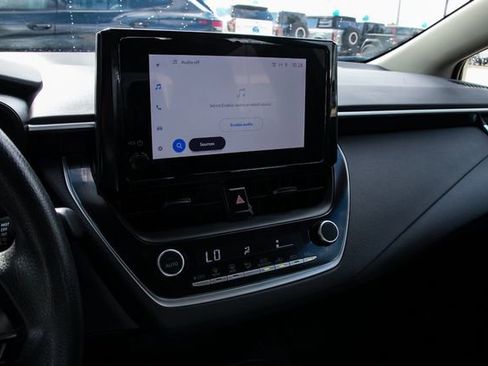 Used 2024 Toyota Corolla LE image 23