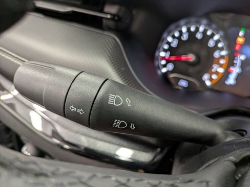Used 2023 Jeep Compass Latitude AWD/4WD image 19