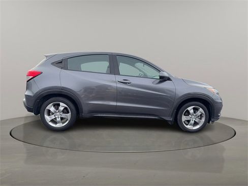 Used 2021 Honda HR-V LX image 8