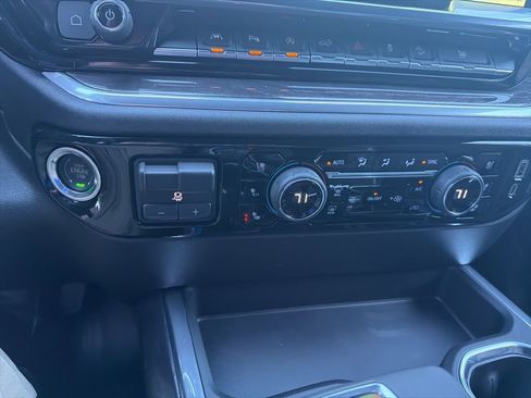 New 2026 Chevrolet Silverado 1500 LTZ w/ LTZ Premium Package image 19