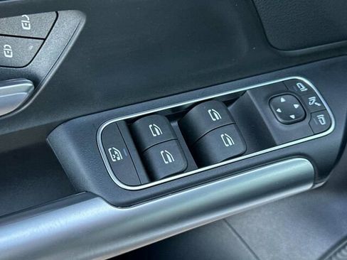 Used 2025 Mercedes-Benz GLA 250 GLA 250 4D Sport Utility image 14