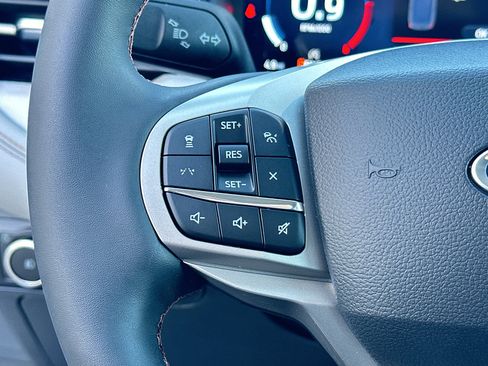 New 2026 Ford Explorer Active image 14