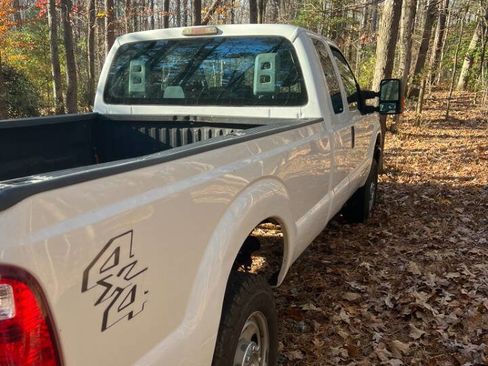 Used 2012 Ford F250 XL w/ PWR Equipment Group image 8