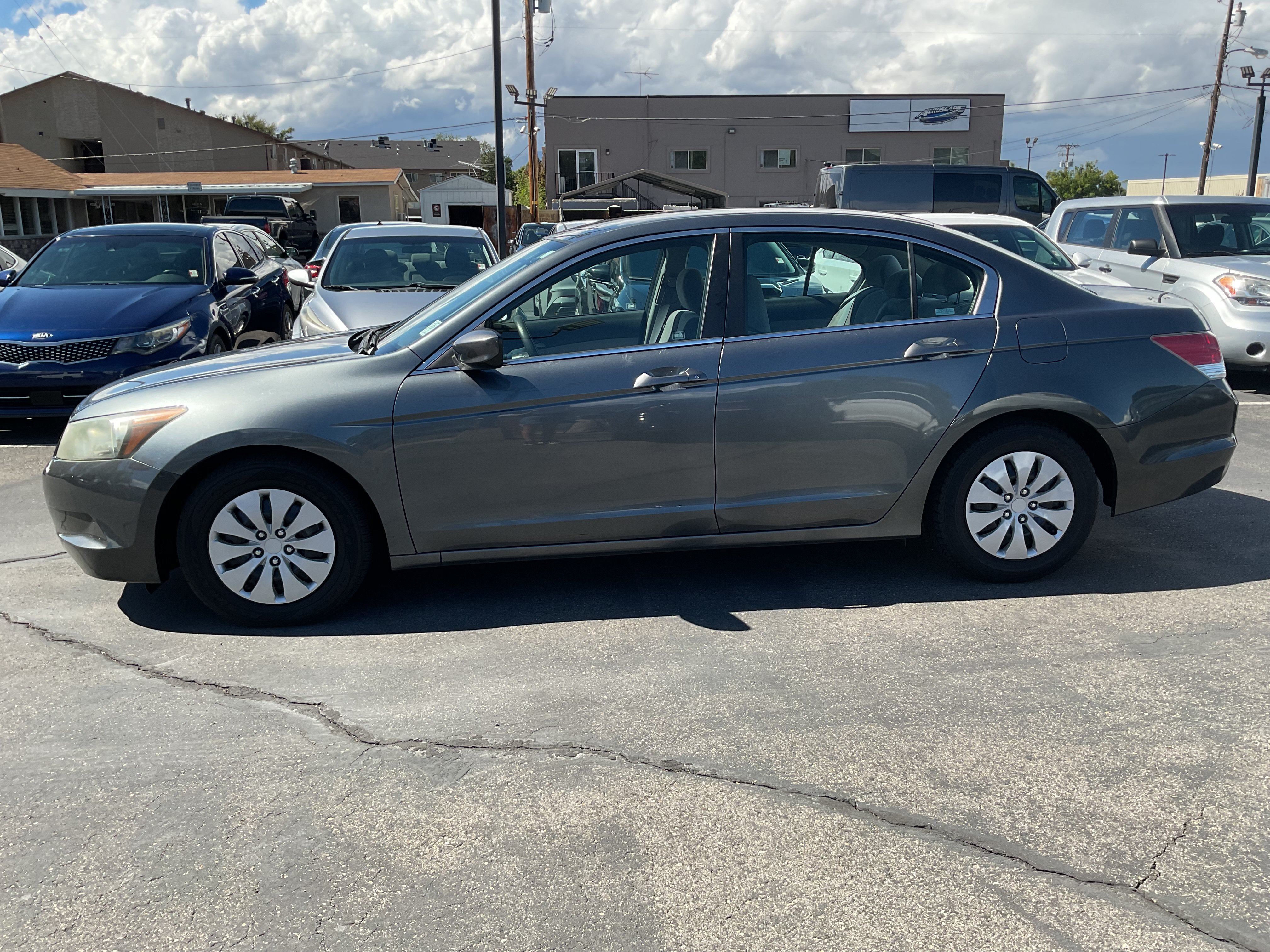 Used 2010 Honda Accord LX image 4