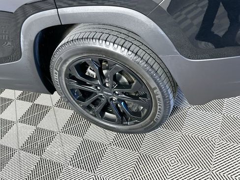 Used 2021 GMC Terrain SLE w/ Driver Convenience Package image 40