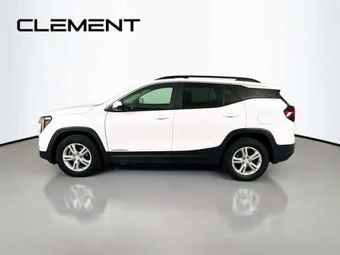 Used 2022 GMC Terrain SLE w/ Driver Convenience Package AWD/4WD image 6