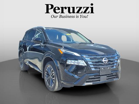 Certified 2025 Nissan Rogue Platinum w/ Platinum Premium Package image 1