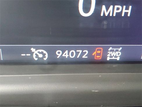 Used 2022 Chevrolet Silverado 1500 LT Trail Boss w/ Convenience Package II image 14