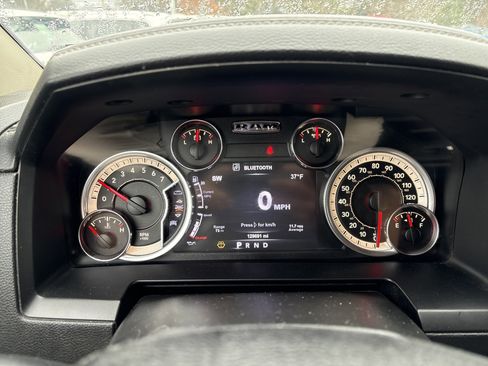 Used 2017 RAM 1500 Laramie w/ Convenience Group image 22