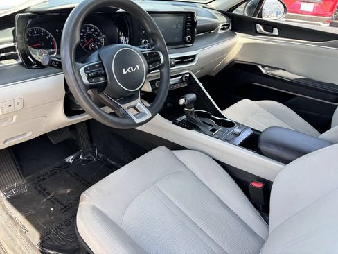 Used 2022 Kia K5 LXS FWD image 16