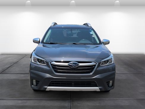 Used 2021 Subaru Outback Touring XT AWD/4WD image 4