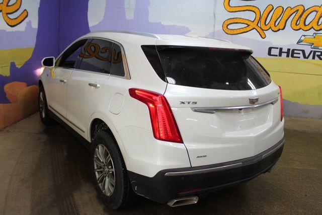 Used 2018 Cadillac XT5 Luxury w/ Driver Awareness Package AWD/4WD image 6