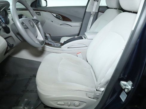 Used 2011 Buick LaCrosse CX image 23