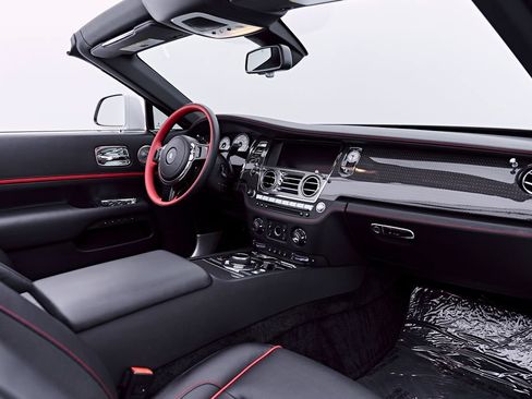 Used 2020 Rolls-Royce Dawn RWD image 53