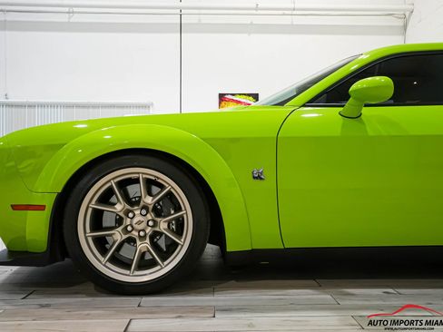 Used 2023 Dodge Challenger R/T Scat Pack image 15