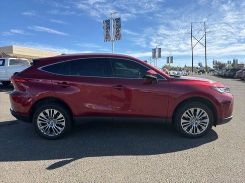 Certified 2022 Toyota Venza Limited w/ Advanced Technology Package AWD/4WD image 2