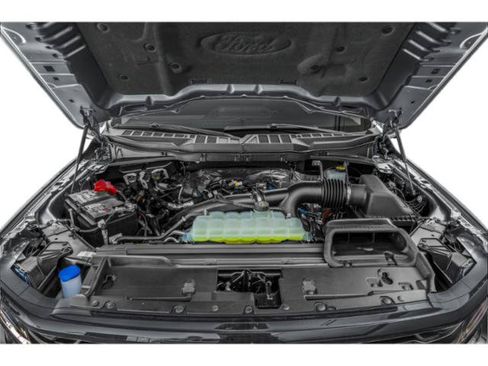 Used 2025 Ford F150 XLT w/ Equipment Group 301A Standard AWD/4WD image 9
