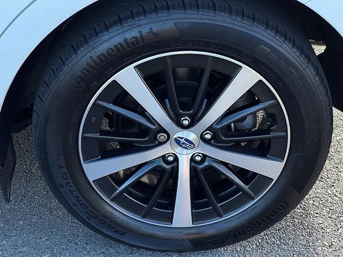 Used 2023 Subaru Impreza Premium image 5