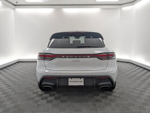 New 2026 Porsche Macan image 9