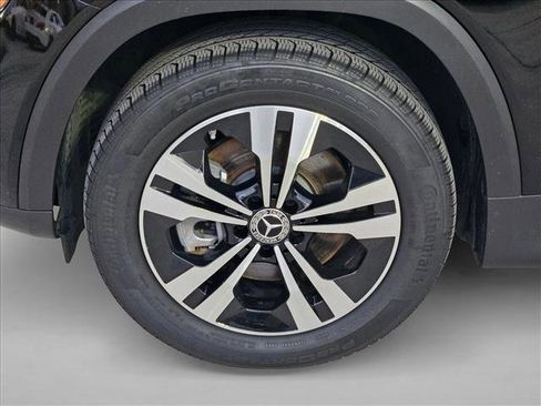 Used 2025 Mercedes-Benz GLB 250 image 22