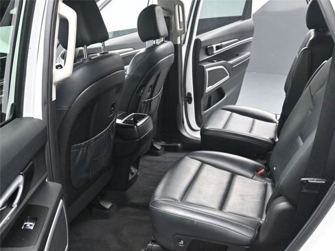 Used 2020 Kia Telluride S image 6