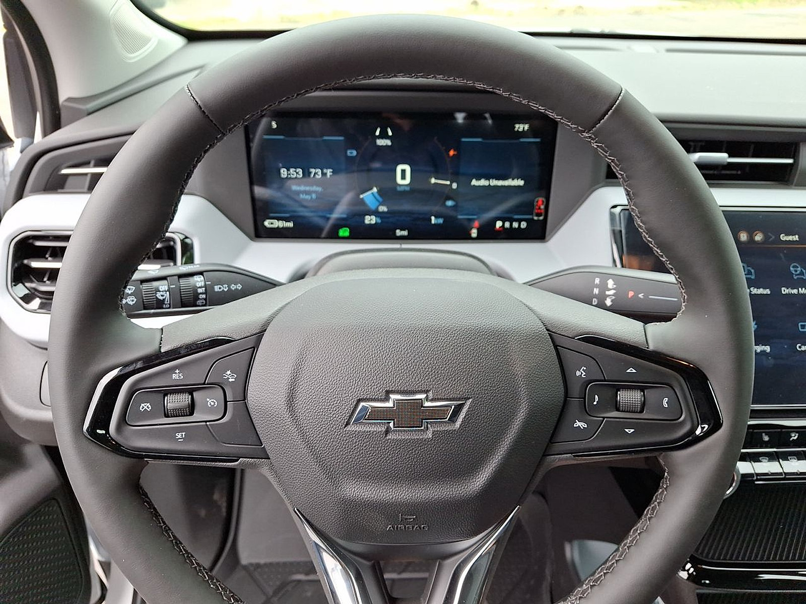 New 2027 Chevrolet Bolt LT w/ Comfort Package FWD image 17