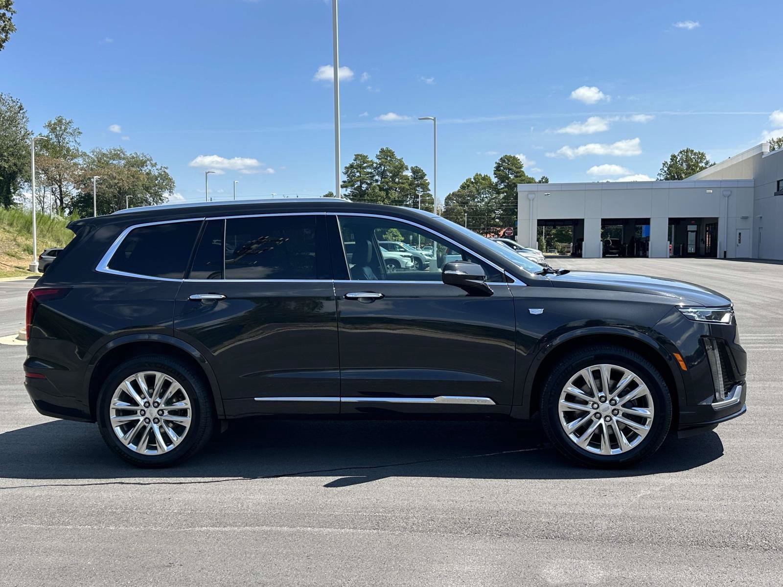 Used 2020 Cadillac XT6 Premium Luxury FWD image 28