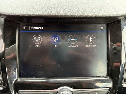 Used 2022 Chevrolet Trax LT w/ Driver Confidence Package AWD/4WD image 18