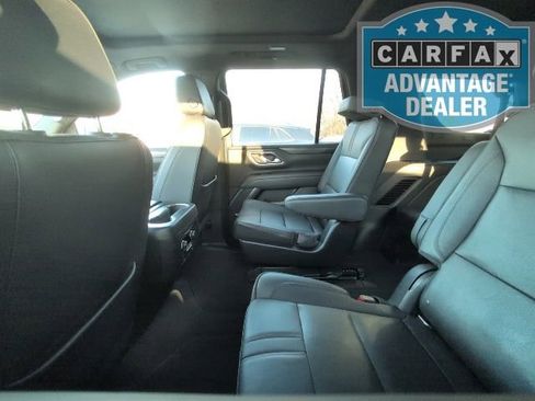 Used 2022 Chevrolet Tahoe RST w/ Luxury Package image 11