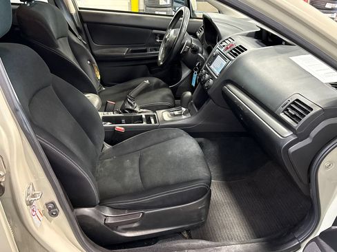 Used 2014 Subaru Crosstrek 2.0i Premium AWD/4WD image 14