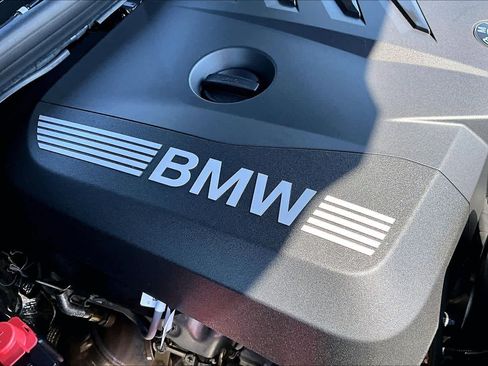 Certified 2026 BMW 530i RWD image 33