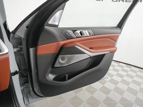 Used 2024 BMW X7 M60i w/ Executive Package AWD/4WD image 21
