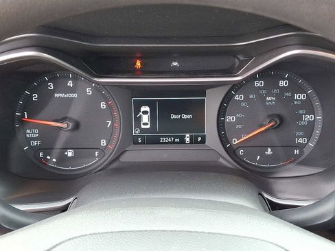 Used 2021 Chevrolet TrailBlazer LS image 19