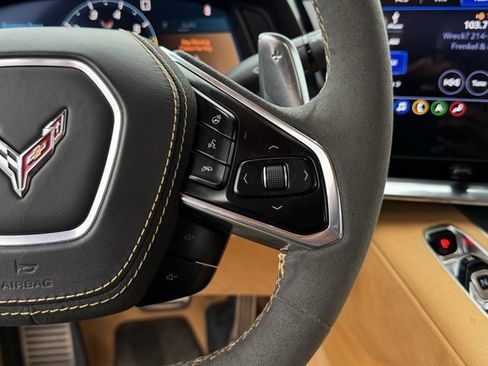 Used 2020 Chevrolet Corvette Stingray Premium Conv w/ 3LT Preferred Equipment Group image 17