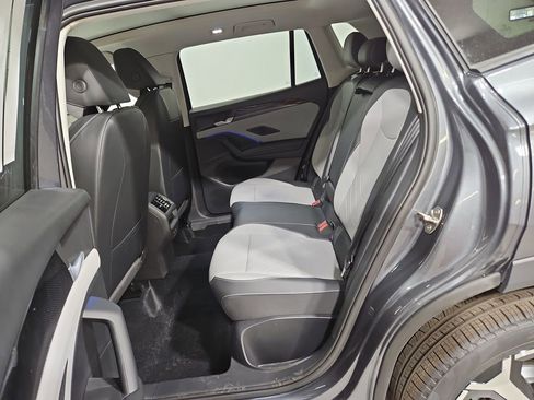 New 2026 Volkswagen Tiguan SE AWD/4WD image 23