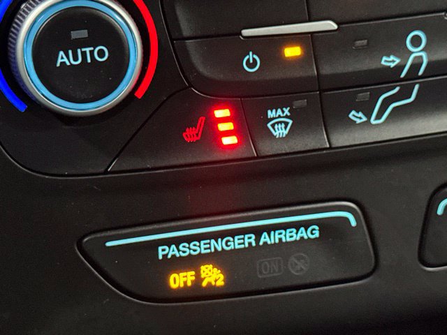 Used 2018 Ford Escape SE AWD/4WD image 4