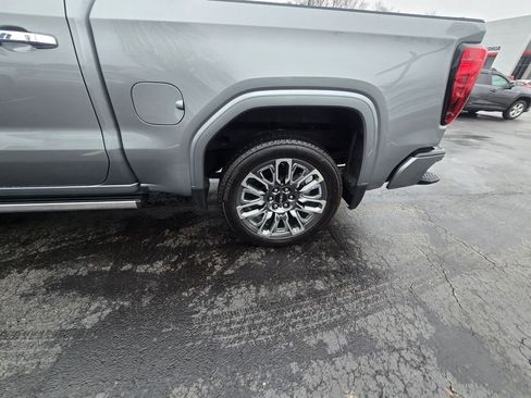 Used 2024 GMC Sierra 1500 Denali Ultimate AWD/4WD image 4