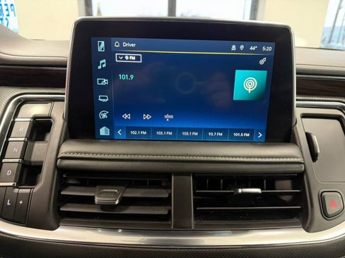 Used 2023 Chevrolet Suburban Premier image 55