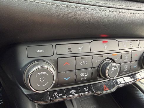 Used 2022 Dodge Durango GT AWD/4WD image 23